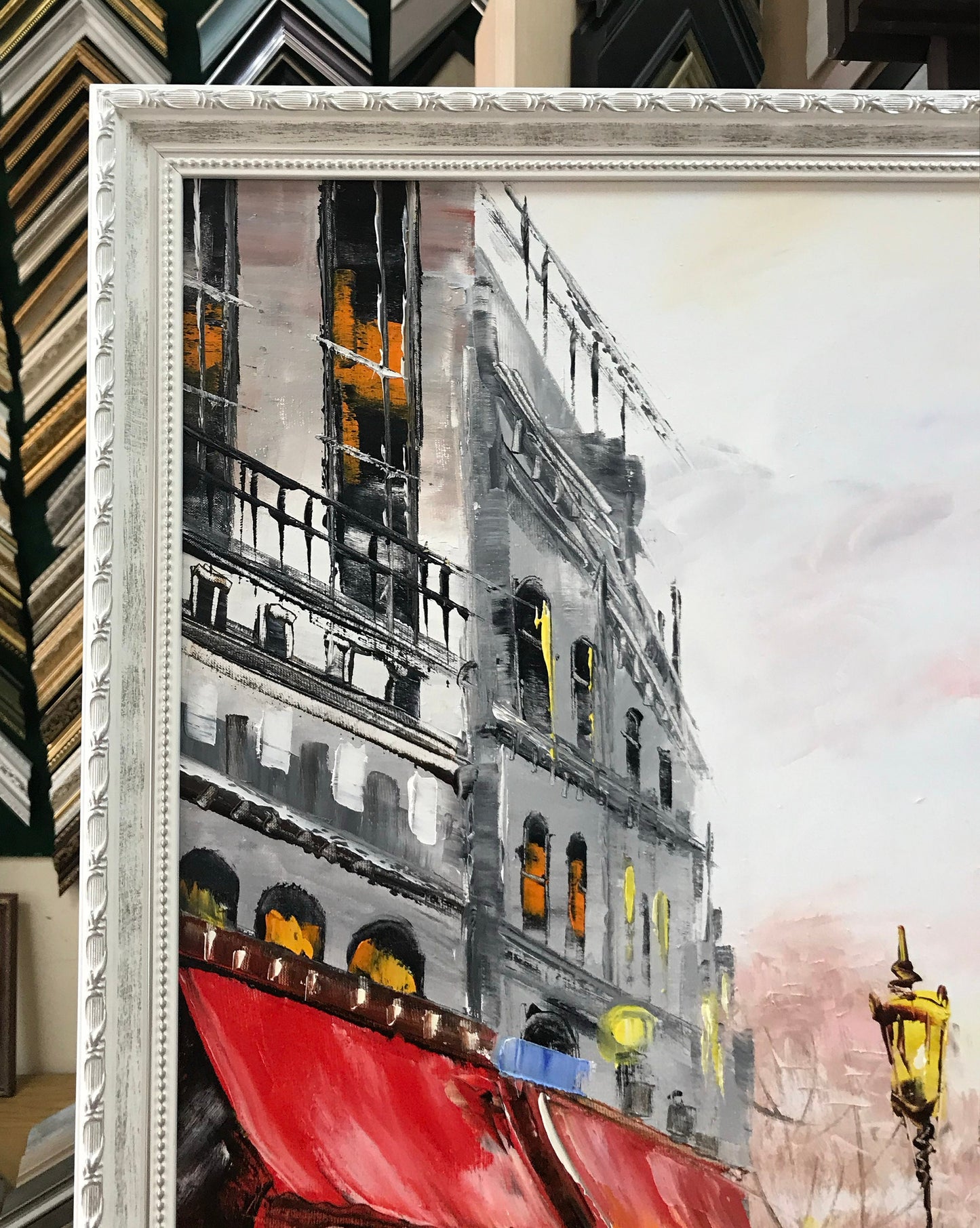 Couple Walking in Paris Oil Painting Original Rainy Day in Paris Street Scene Art Couple Under Red Umbrella Painting on Canvas